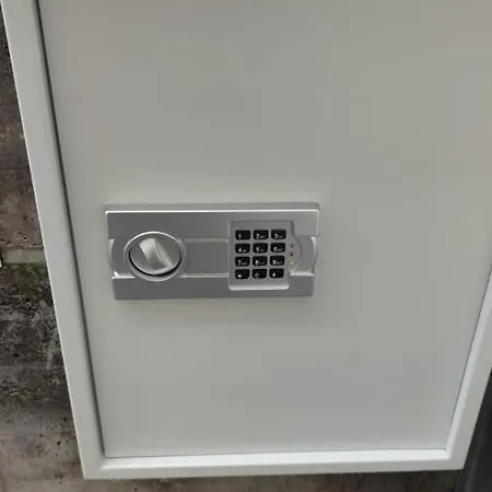 Apartment Grosse In Ramstein-Miesenbach